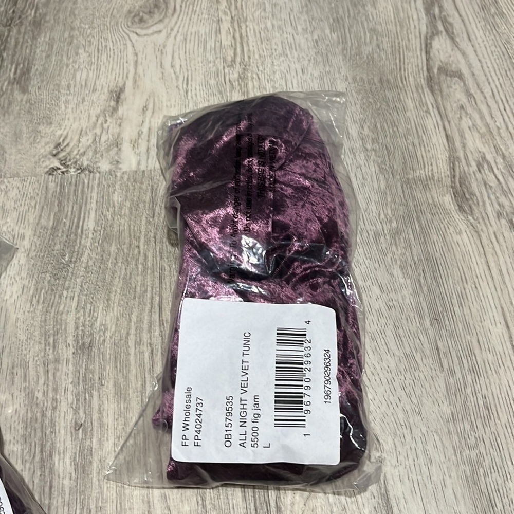 Free People Large All Night Velvet Tunic Cami Purple NWT New - Picture 3 of 7